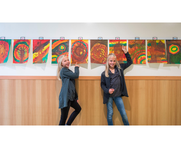 PILTIDE HOIDJA SEINALE, 1 M