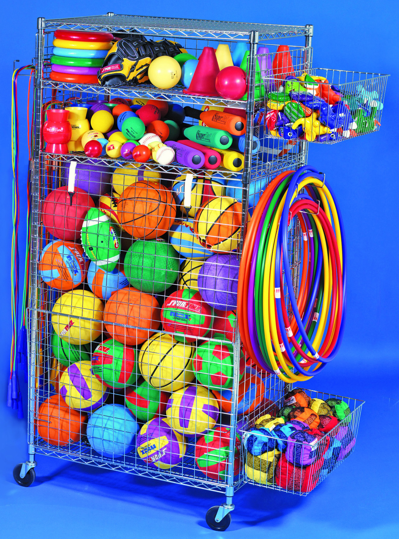 KÄRU SPORDIVAHENDITE HOIUSTAMISEKS