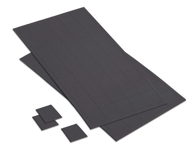 MAGNETILISED KLEEBISED 1 X 1 CM (PAKSUS 1.7 MM)