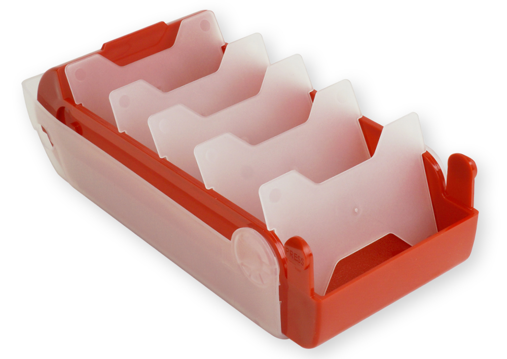 KAANEGA KARP A8, PUNANE