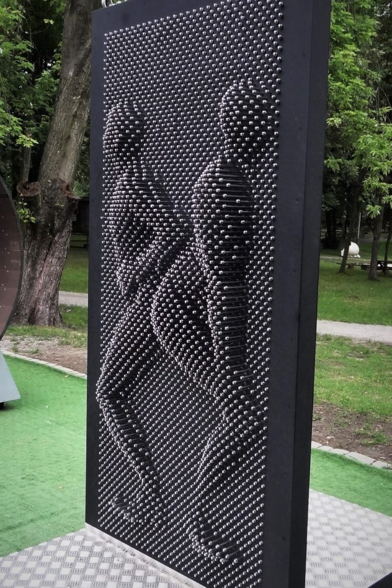 3D PINART - METALLIST VARRASTEST RUUMILINE KUJUTIS