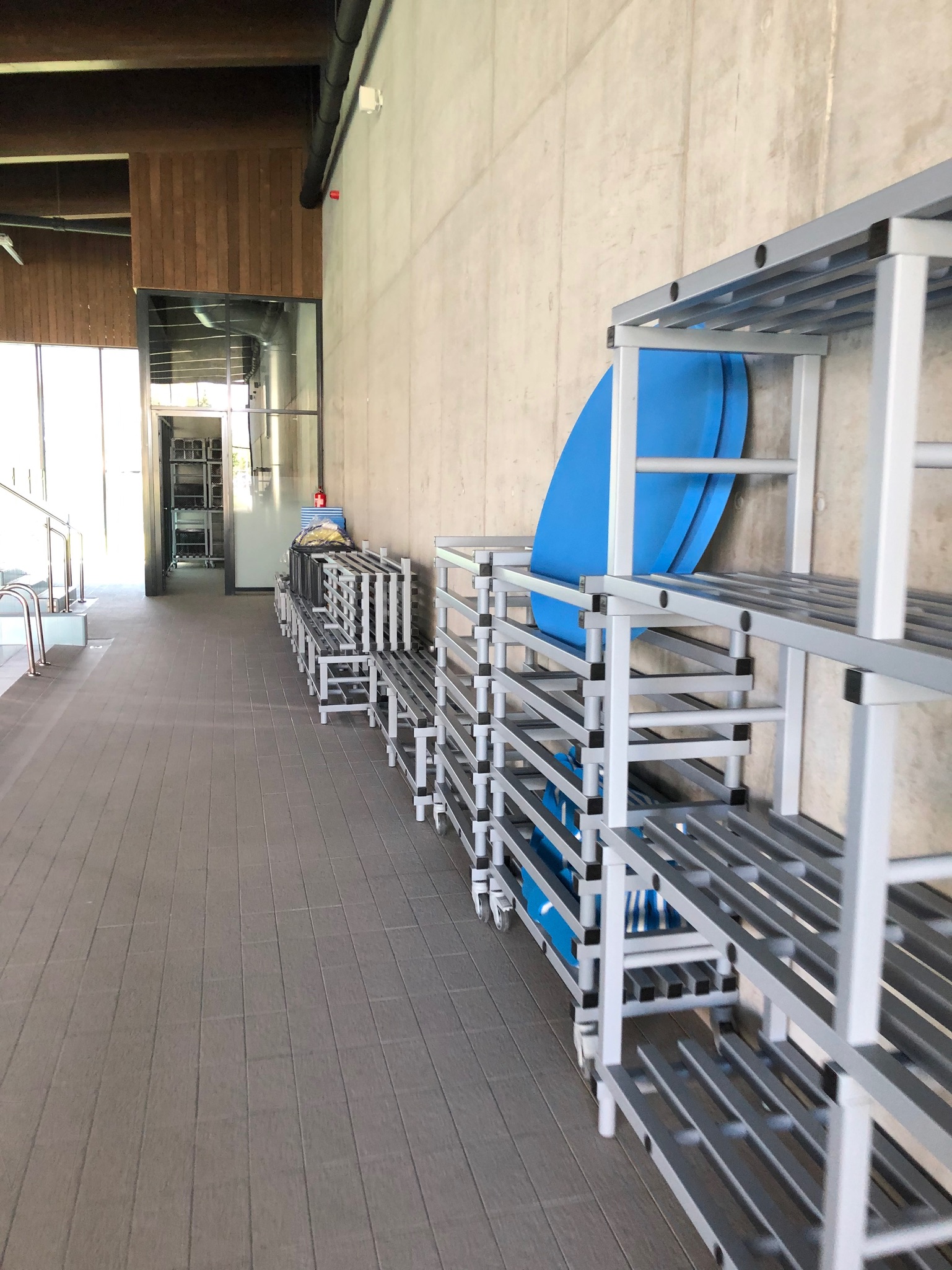 Ujula mööbel ja ujumistarvikud, Pärnu Spordikeskus Raja ujula